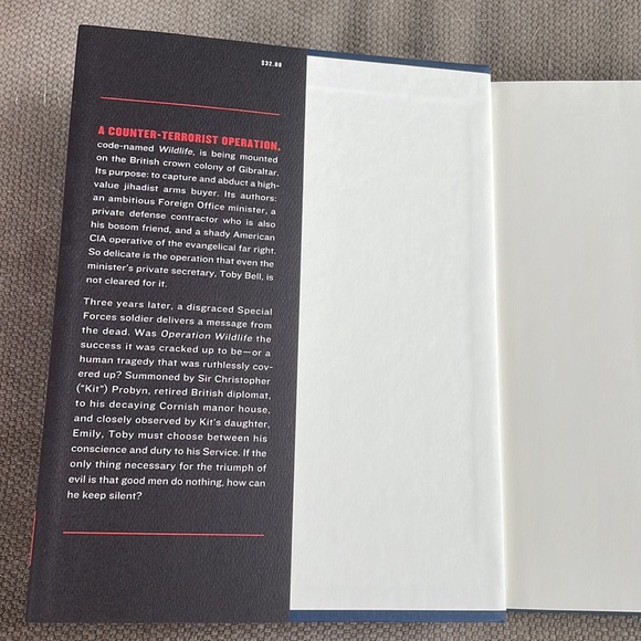 A Delicate Truth - John Le Carré. Hardcover. Novel. Like New. - Picture 3 of 13